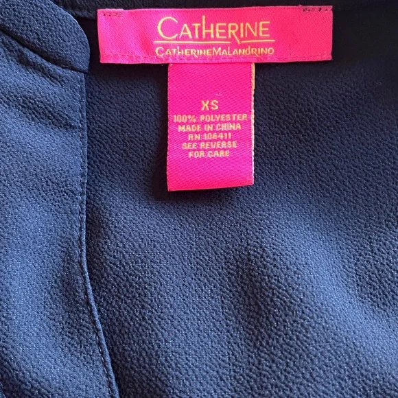 Catherine Malandrino designer Navy Blue v neck High Low blouse Top Sz xs - Picture 2 of 11